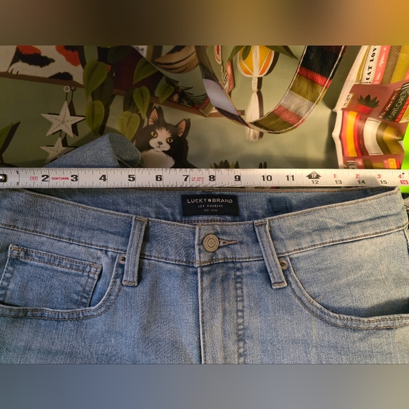 Lucky Brand Mid Rise Ava Boot, Size 10/30R - Picture 4 of 4